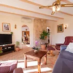 Castillo Villa
