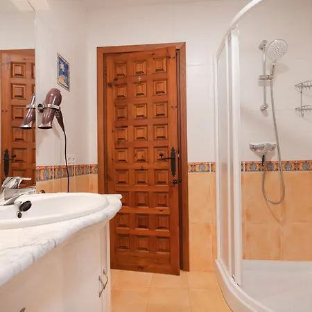 Castillo * Бениса