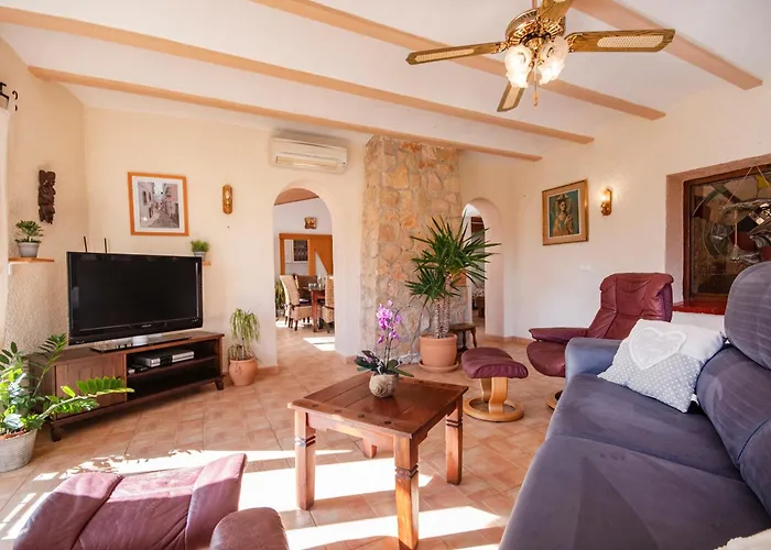Castillo Villa